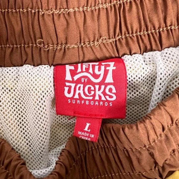 FIFTY BY JACKS SURFBOARDS Yellow Swim Trunks Shorts Mens Size L Elastic Waist - Picture 5 of 6